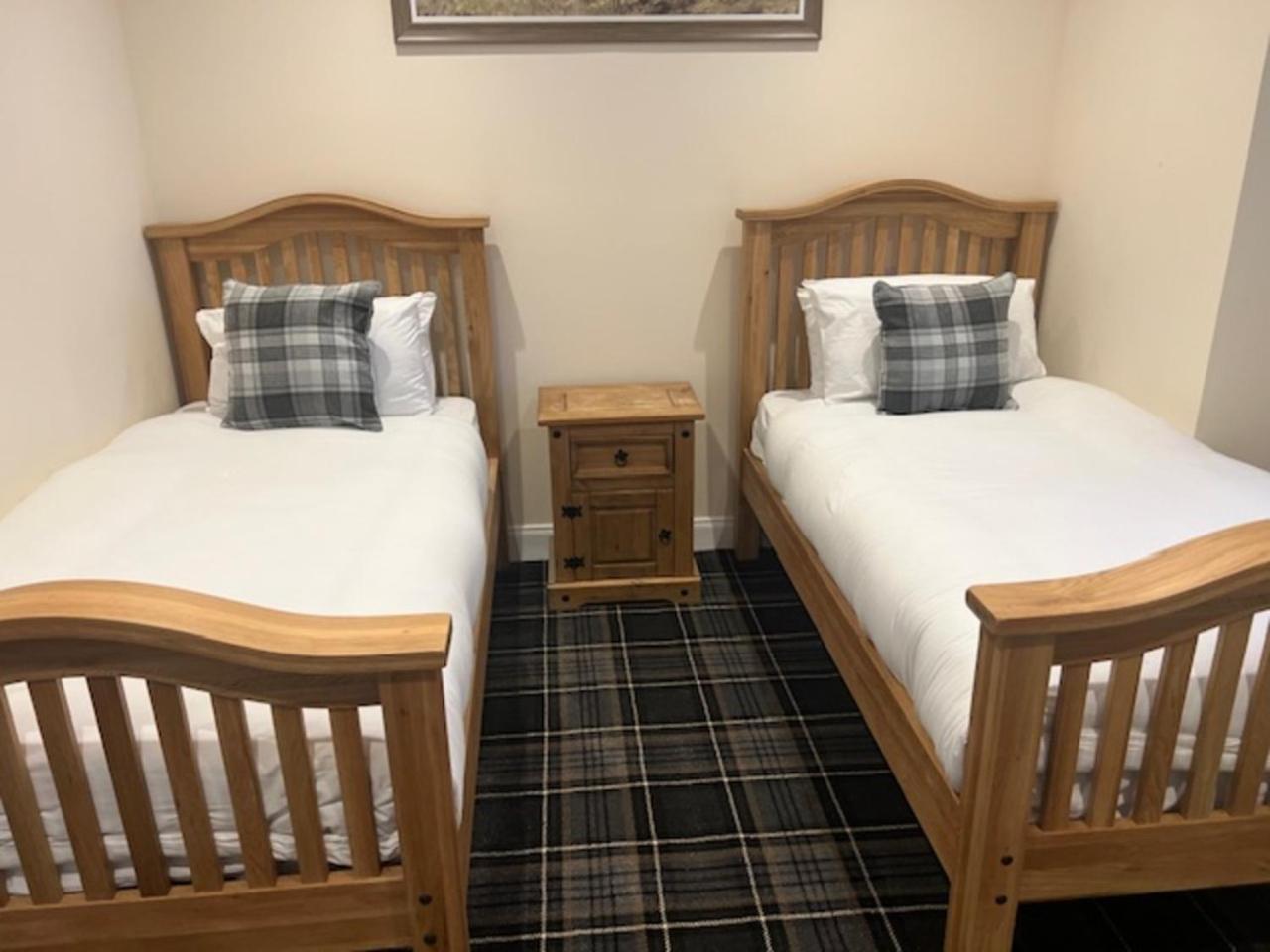 Waverley Inn Lodge Dingwall Dış mekan fotoğraf